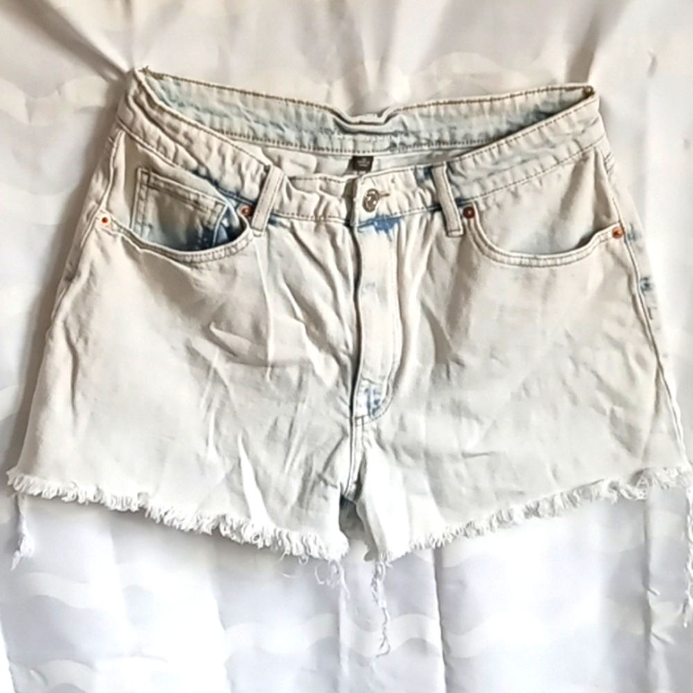 Wild Fable size 10 denim jean shorts light color